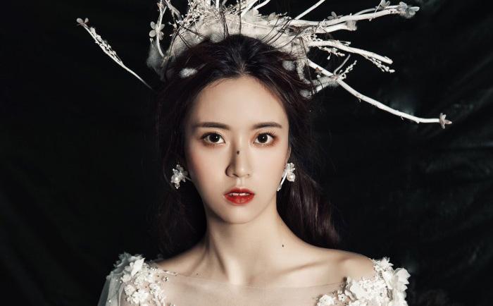 下巴有痣的女人好吗?