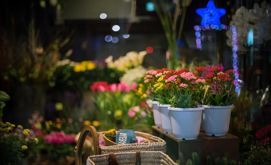 门店风水:拐角开店有多糟糕,店铺风水为你解答