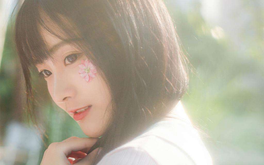 女人面相图解大全:女人脸上痣的位置决定痣的吉凶!