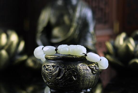 一生贵人运最好的生肖(天生有贵人体质的生肖)