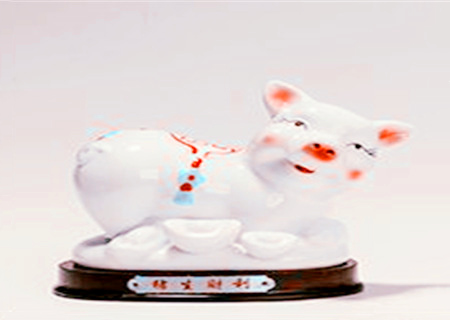 属猪佩戴什么招财 属猪佩戴什么招财