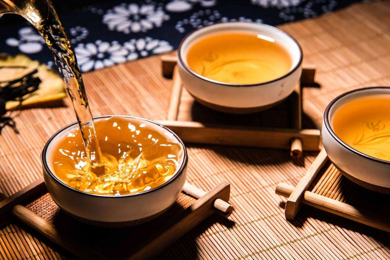 你身边有没有特别保守的人?那他可能是伏位磁场!