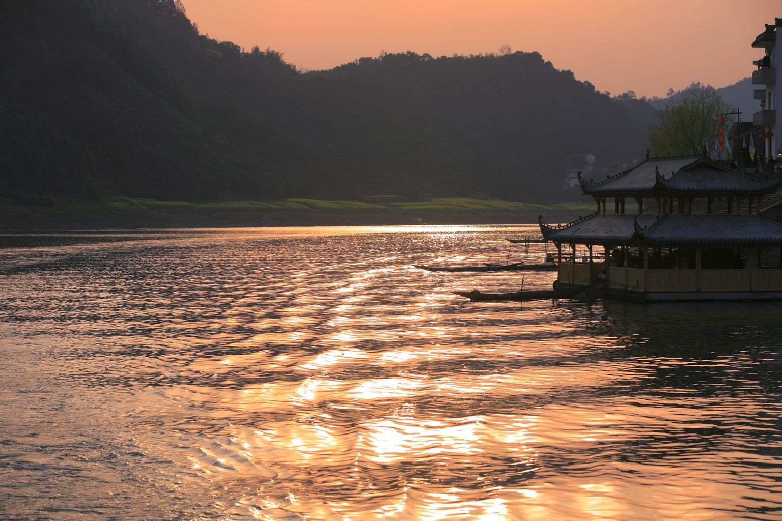 住宅风水房子在两河交汇处好吗