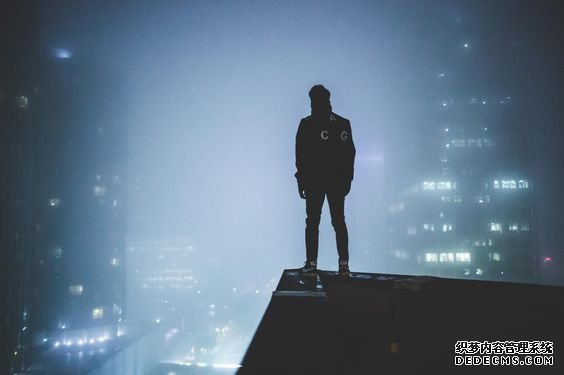 测你会在人情世故中迷失自我吗