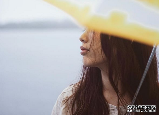 你最容易在别人面前暴露什么样的缺点?