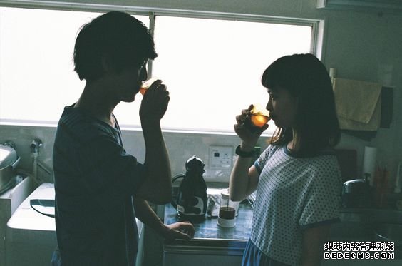 每次发生矛盾你都是那个下软蛋的人吗?