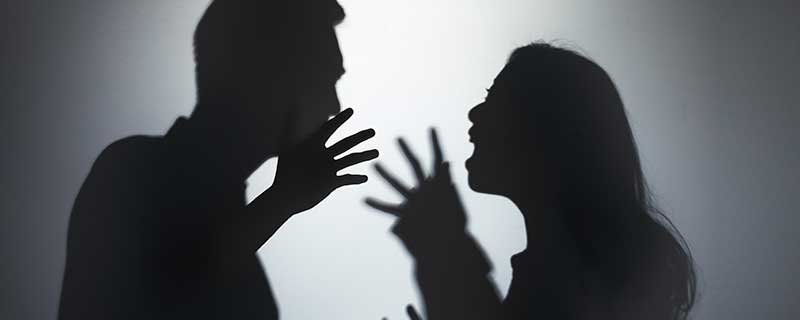 梦见和男友吵架分手有什么预兆 梦见和男友吵架分手什么意思