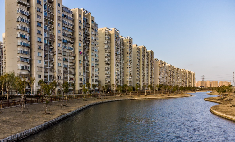 住宅周围有水,就一定能发财吗