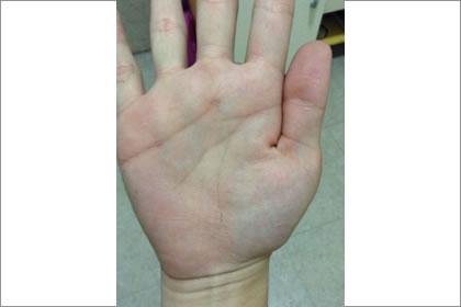 女人手掌中智慧线很长代表着什么?