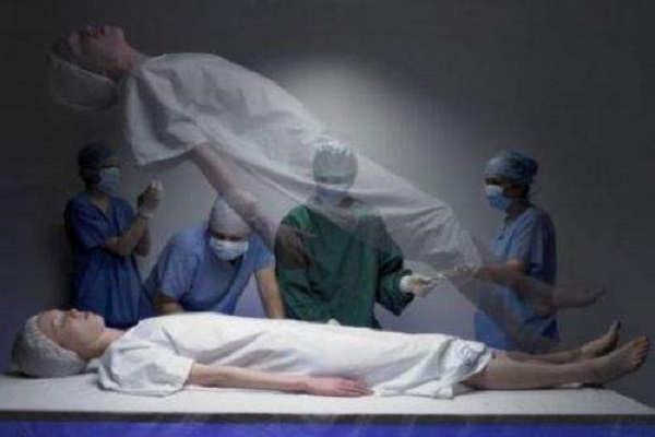 梦见死去的人活着预示什么 梦见死去的人活着好不好
