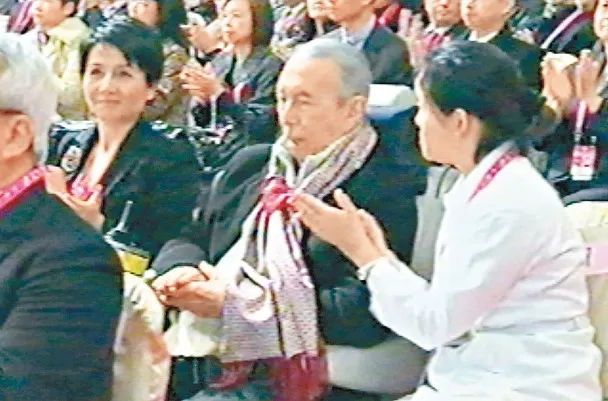 赌王何鸿燊去世：何鸿燊为何熬不过2020年？八字命理给你答案！