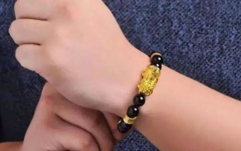 女命伤官，为什么伤官女人要嫁年龄大？