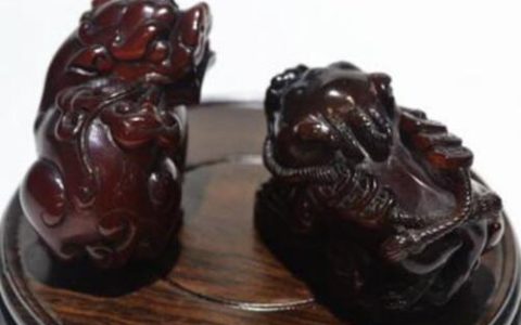 八字算命称骨三两七，女命三两七称骨算命白话解释！