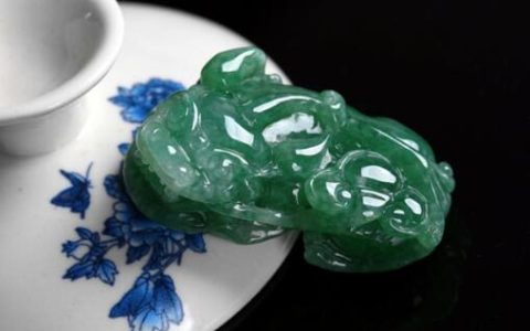 称骨算命几两是什么命运表，称骨算命生辰八字几斤几两？