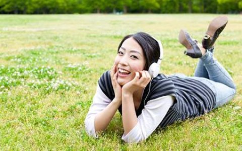 丙子日柱女命性格与命运