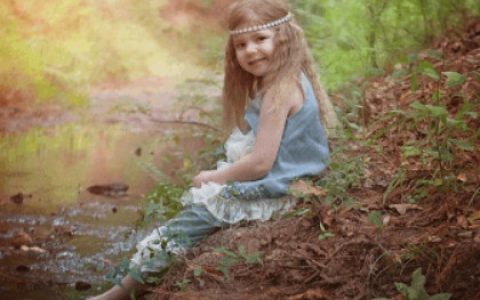 五行缺金女孩名字大全