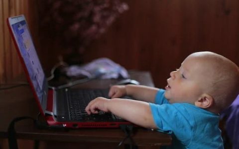 2023年12月8日农历十月二十六出生的属兔男孩取名推荐 好听的男孩名字