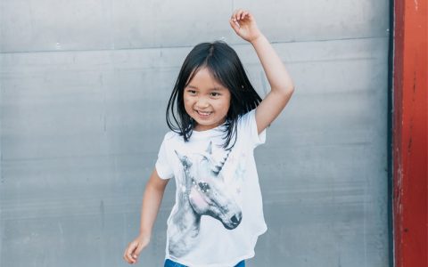 2023年兔年姓时女宝宝名字
