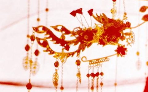 2025年农历二月初一是老黄历结婚最好的日子吗