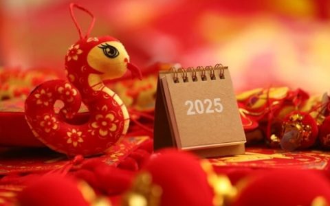 2025年生娃避开农历几月