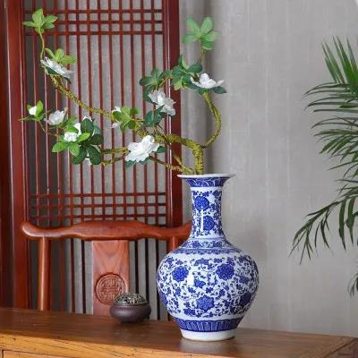 家里如果有空花瓶，一定要放东西进去！