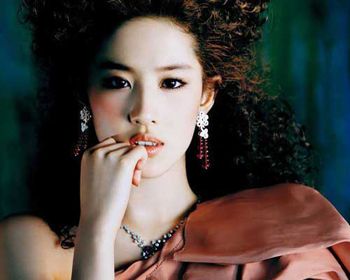 女人痣相图解:女人10处有痣是富贵痣!