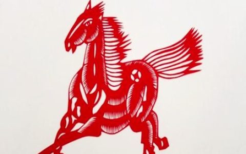 属马和什么属相合财