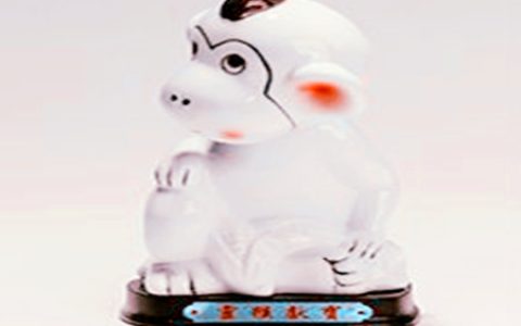 属猴佩戴什么招财