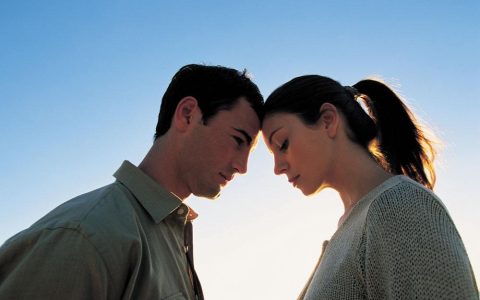为什么夫妻不睦严重影响发财的运气？小易跟你解释