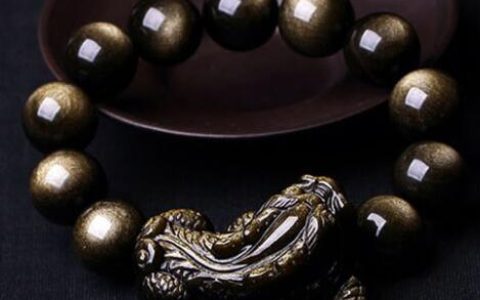 今年本命年带玉好吗(本命年戴什么玉石比较好)