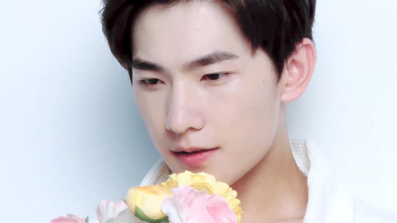 男生大小眼面相婚姻好吗
