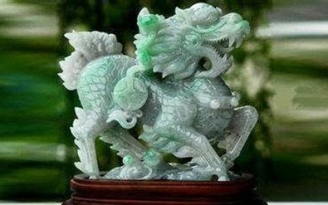 玄关中化解形煞的五大风水用品
