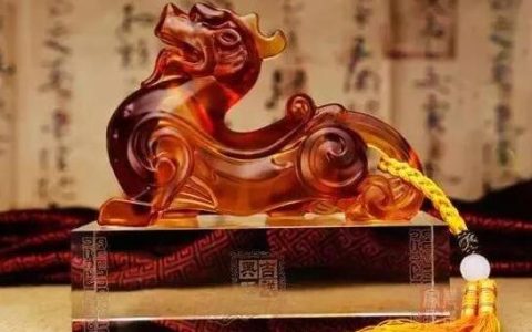 70年属狗2024年运势及运程女性命运(70年属狗人2024年运势及运程每月运程)