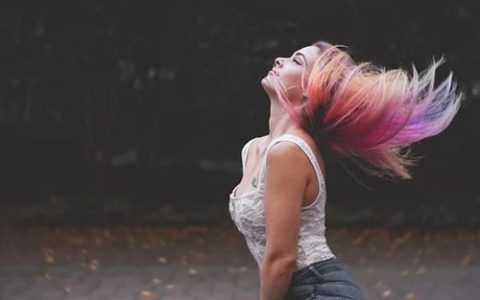 女生办公桌旺事业的风水摆件，办公桌摆放什么好