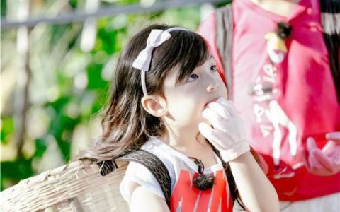 面相分析：单眼皮女人的婚姻生活会幸福吗？