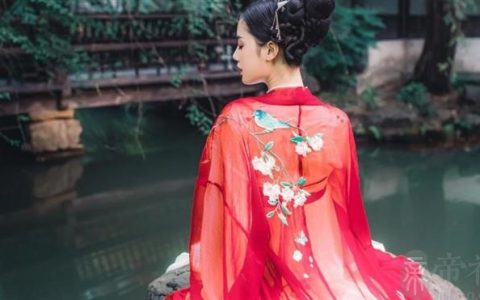 不依赖别人做自己的靠山，堪称女强人的星座女