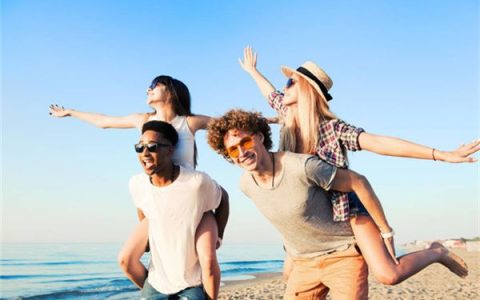 七夕节生日出生的是什么星座 七夕节情人节生日是巨蟹或狮子座