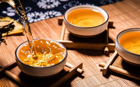 你身边有没有特别保守的人？那他可能是伏位磁场！