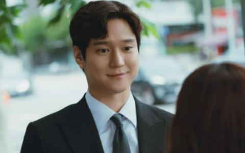一辈子享福命的生肖男