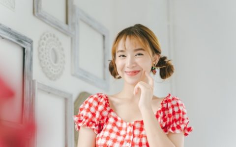 男生接触上瘾的生肖女