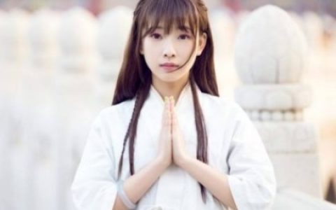 巨蟹女打算放弃一个深爱的男人