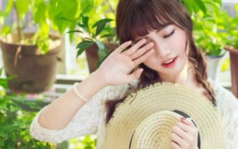 处女女发脾气