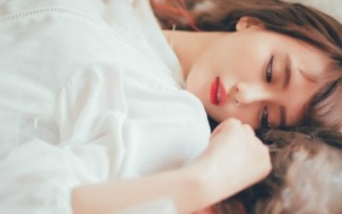 天蝎女深爱一个人表现形式