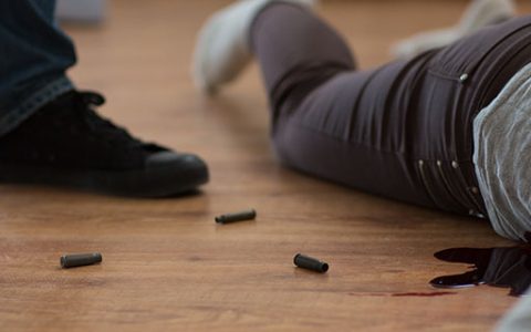 男人梦见女人死了有什么预兆 男人梦见女人死了好不好