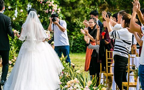 男人梦见别人女人结婚什么意思 男人梦见别人女人结婚好不好