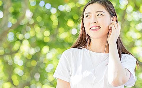 梦到自己大笑是什么意思 梦见自己大笑预示什么