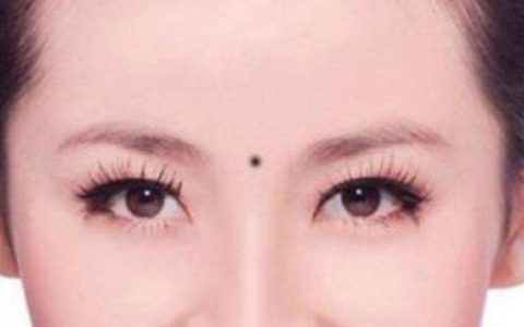 两眉中间有痣代表什么意思