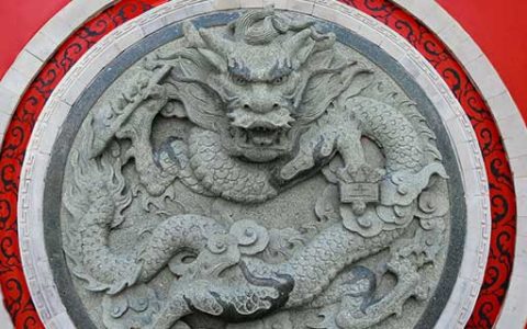 梦见龙入家什么意思 梦见龙入家好不好
