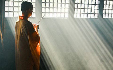 梦中的师兄意味着什么 梦中的师兄是什么意思