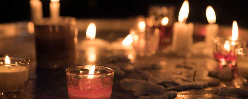 梦见和死去的人打架什么意思 梦见和死去的人打架好不好